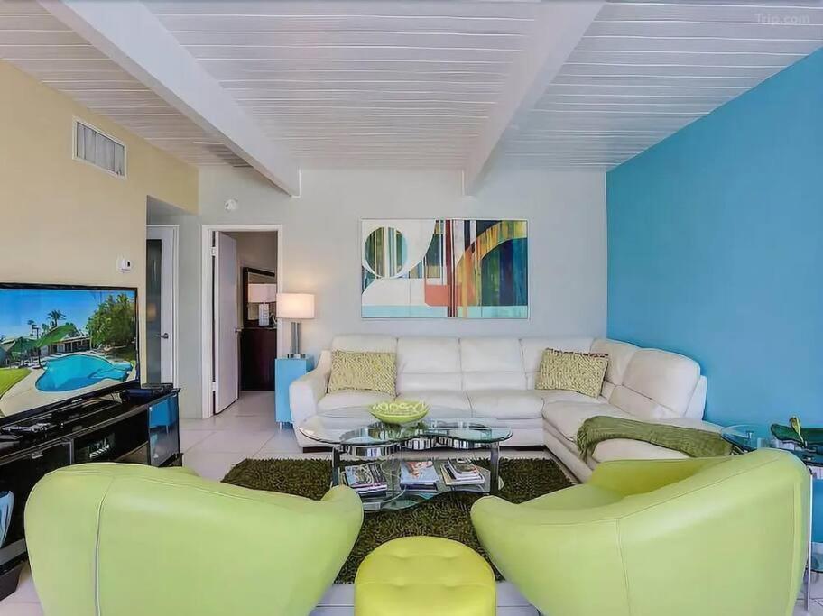 Serene 4 Bed 3 Bath Heated Pool Natural Backyard Heart Of Palm Springs Extérieur photo